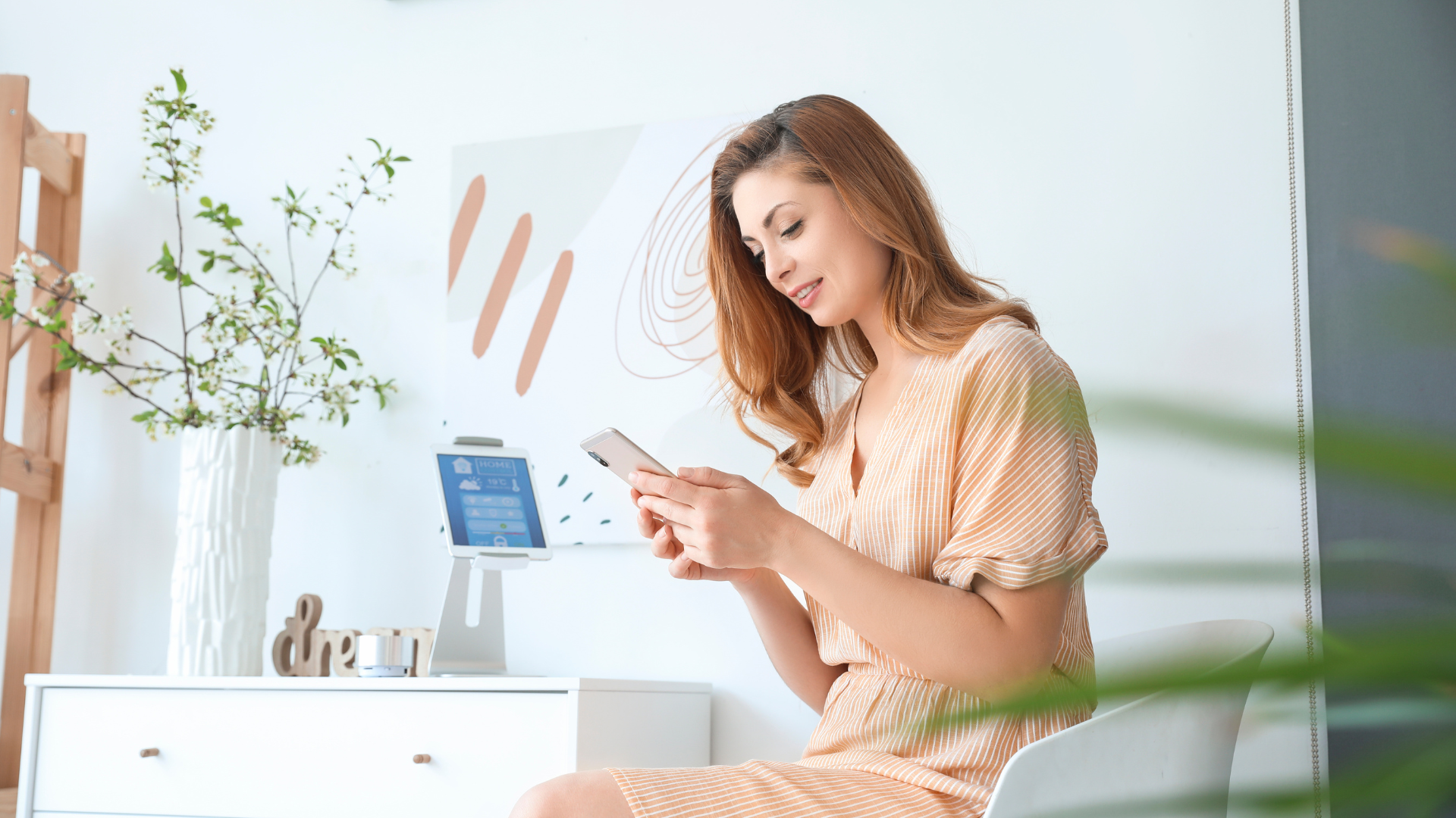 Unlocking the Smart Home Secrets: Pros and Pitfalls